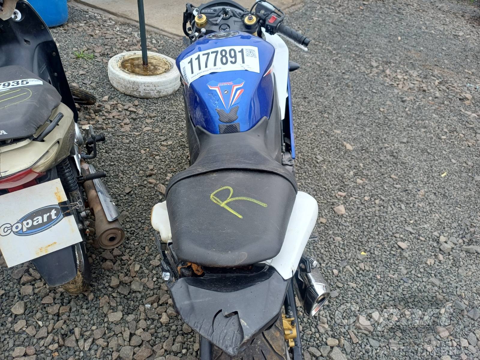 Foto 10 de 11: 2013 HONDA CBR 600F