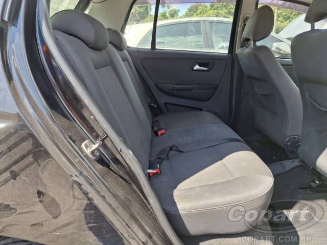 2011 VOLKSWAGEN FOX 