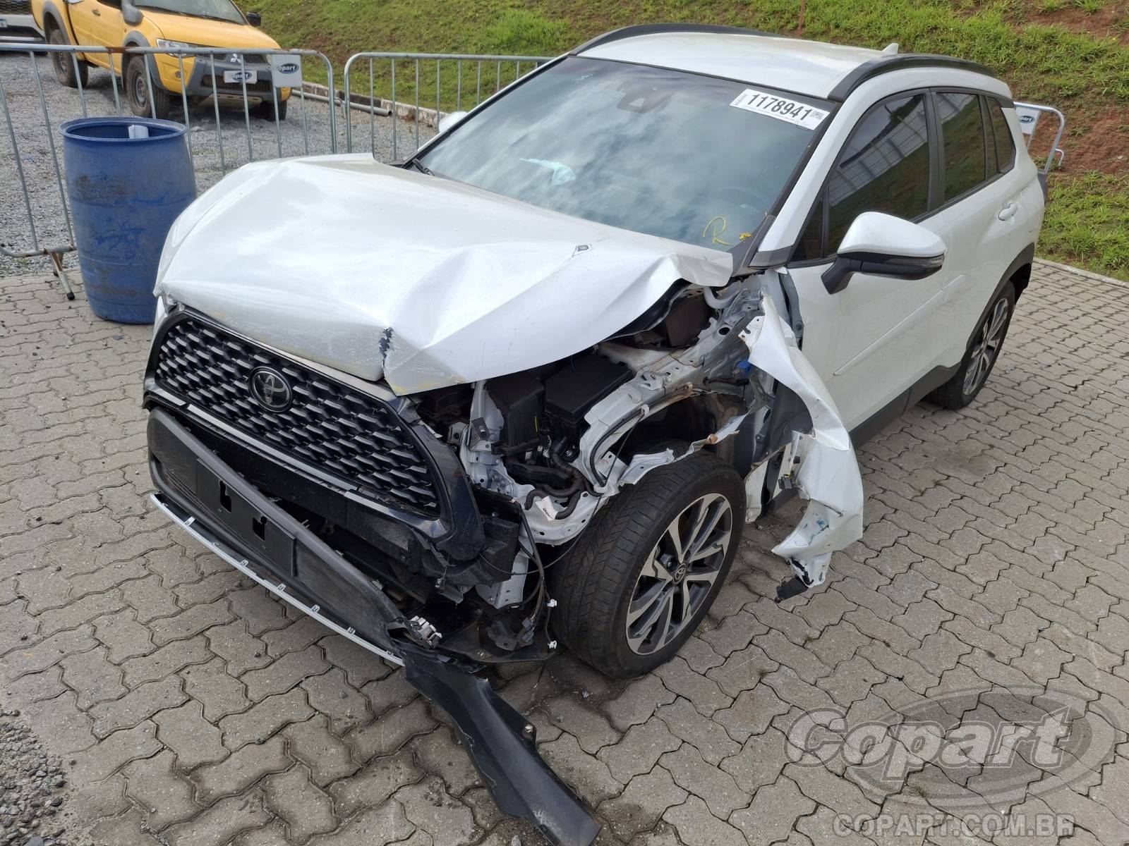 Foto 2: 2024 TOYOTA COROLLA CROSS