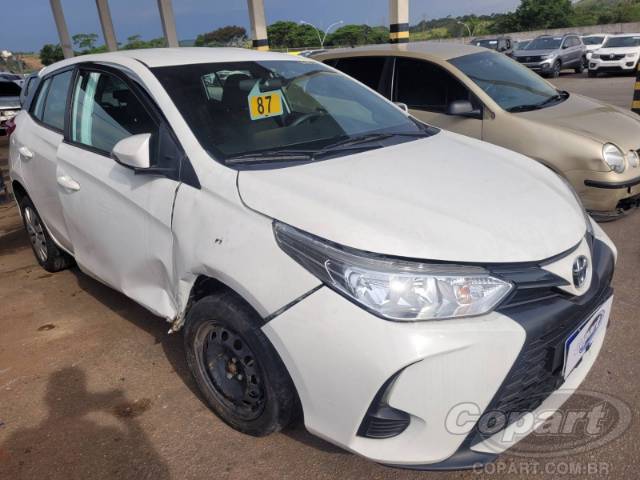 2023 TOYOTA YARIS 