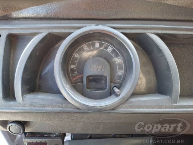 2009 VOLKSWAGEN KOMBI FURGAO 
