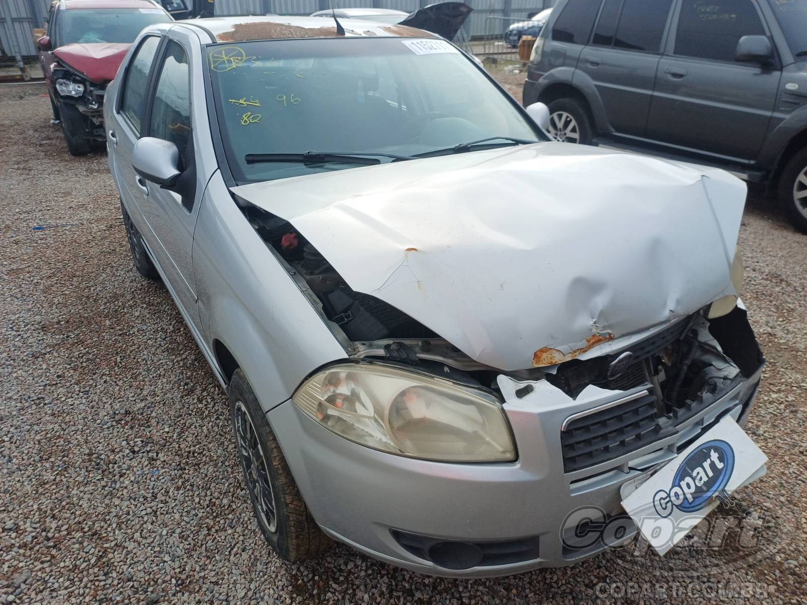 Veículo Fiat Siena FIAT SIENA EL 1.0 2011 Colisão 2011 em leilão