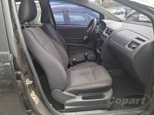 2014 VOLKSWAGEN FOX 