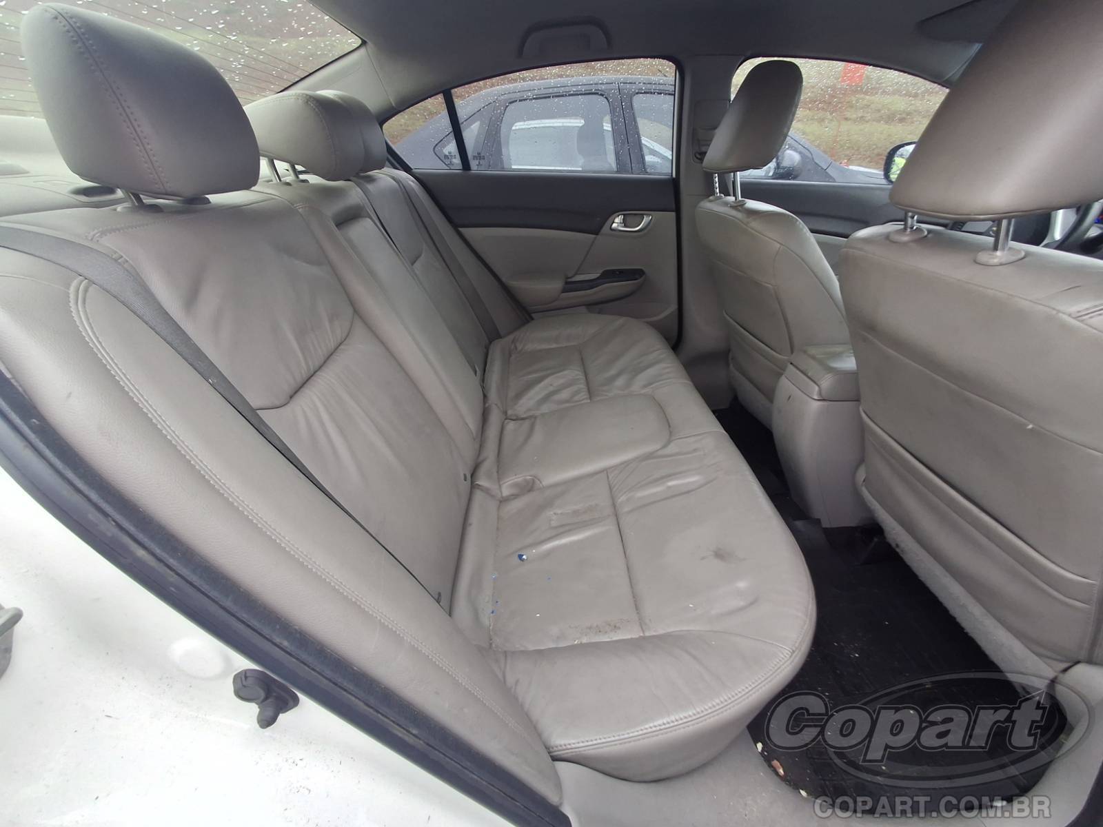 2014 HONDA CIVIC — foto 6 de 15