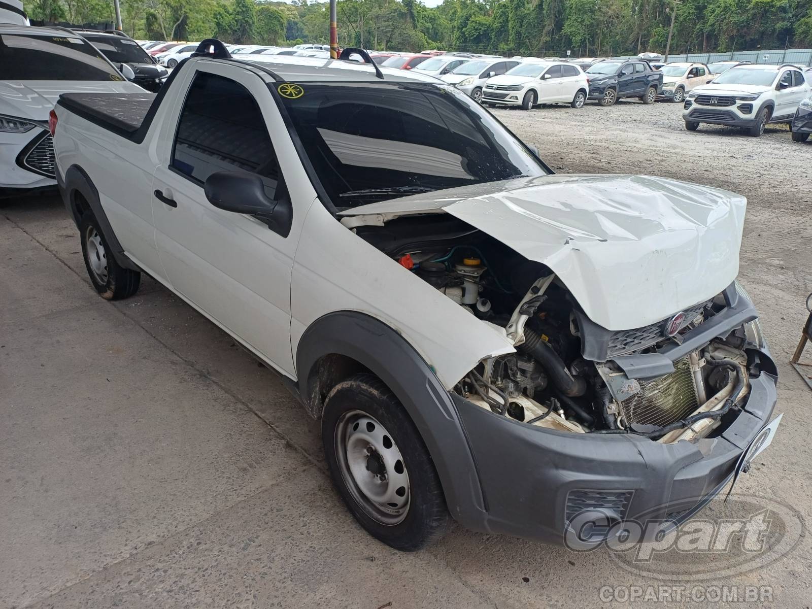 Fiat Strada Hard Working 1.4 Evo 2020 Colisão