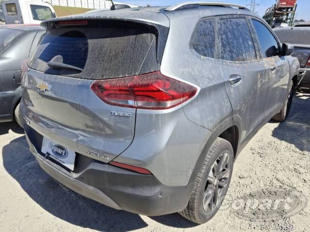 2025 CHEVROLET TRACKER 