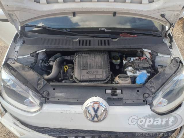 2015 VOLKSWAGEN UP 