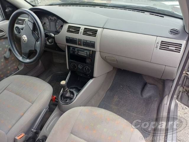 2002 VOLKSWAGEN GOL 