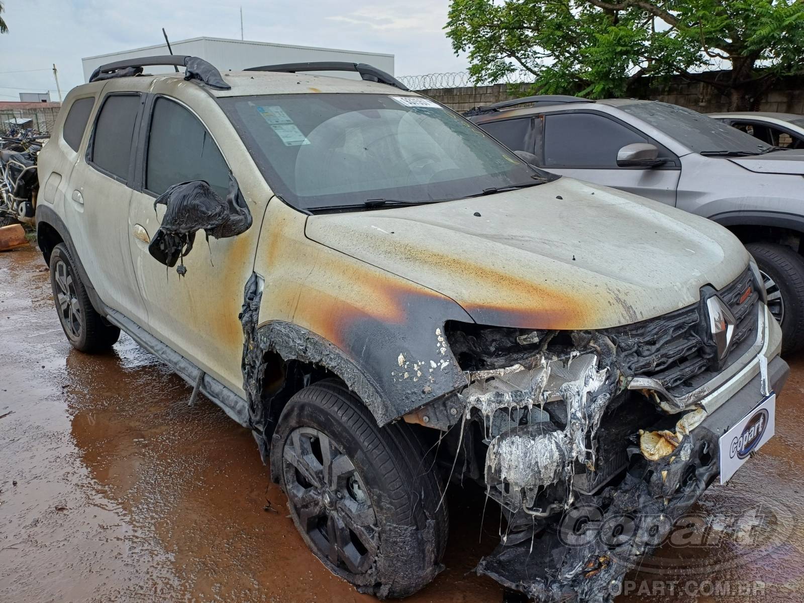 2025 RENAULT DUSTER