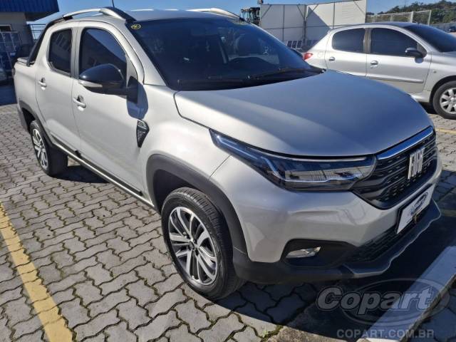 2025 FIAT STRADA CD 