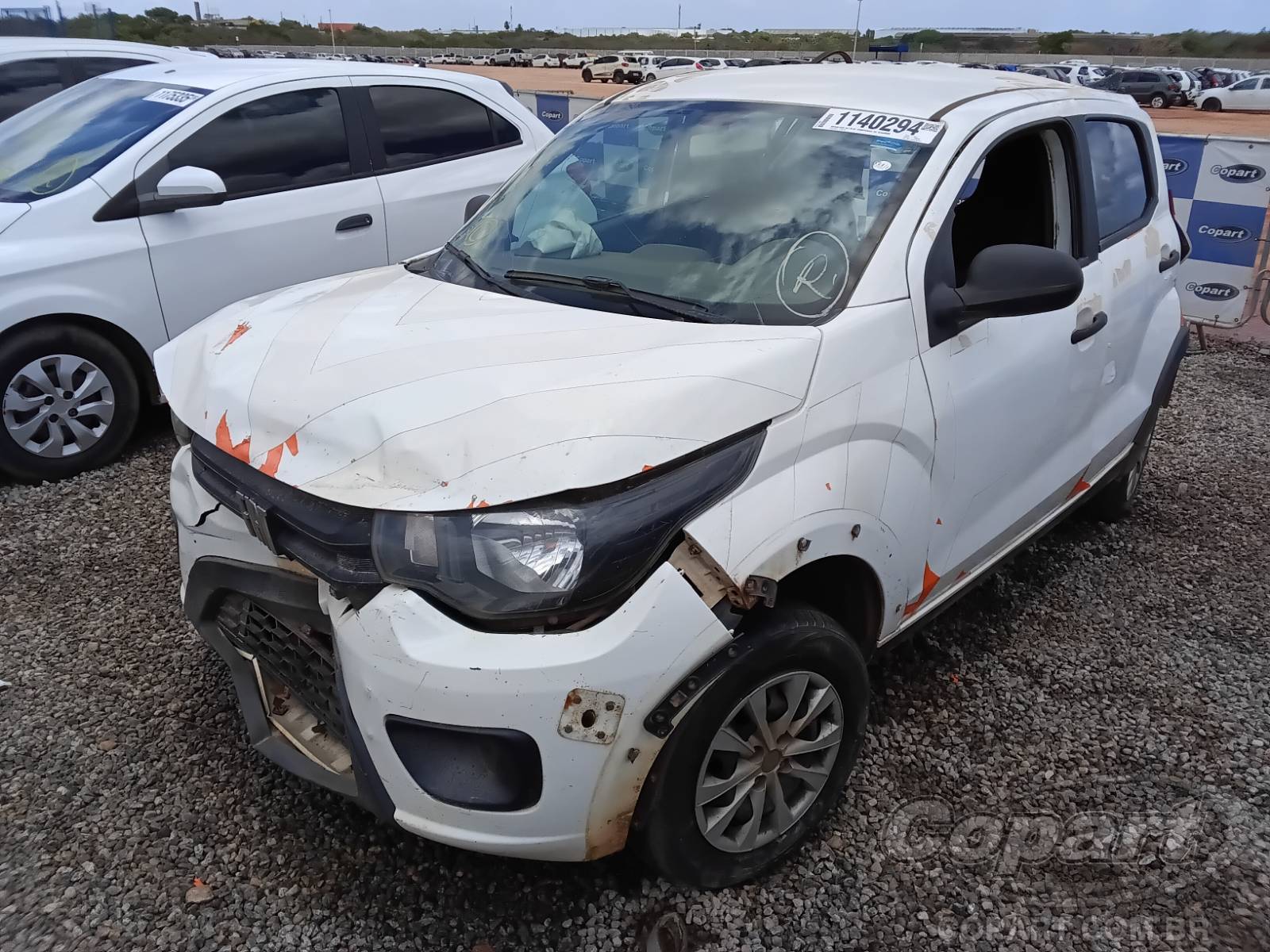 Foto 2: 2023 FIAT MOBI