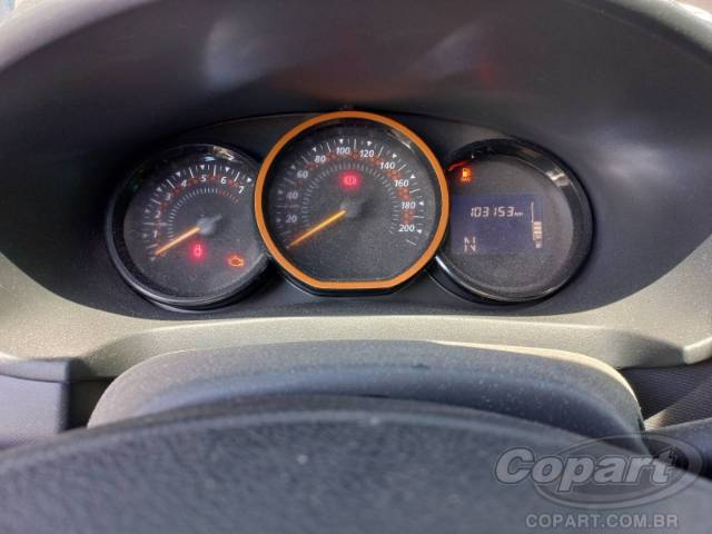 2017 RENAULT SANDERO 