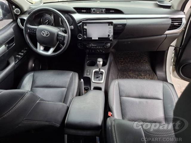 2022 TOYOTA HILUX CD 