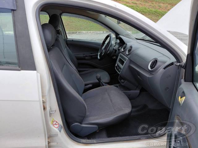 2015 VOLKSWAGEN GOL 