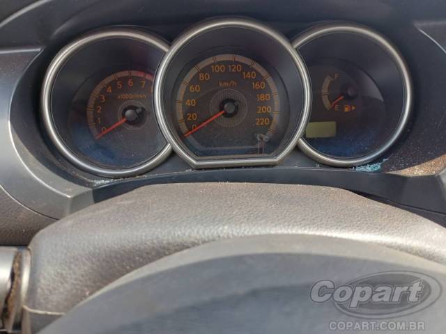 2012 NISSAN GRAND LIVINA 