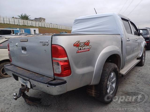 2012 TOYOTA HILUX CD 