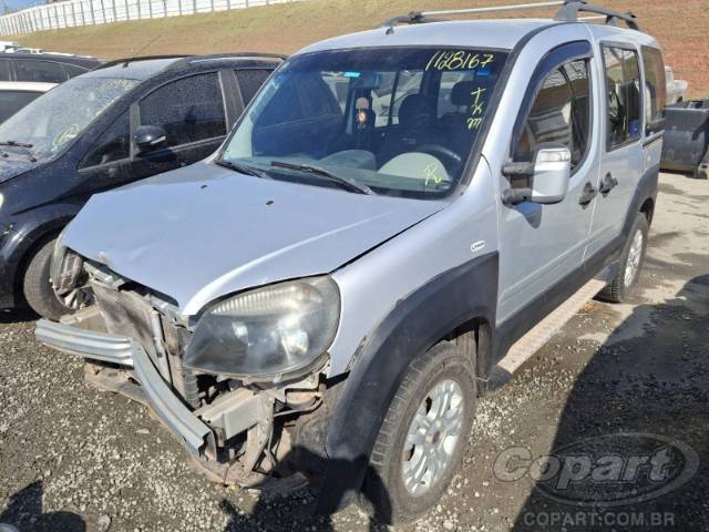 2011 FIAT DOBLO 