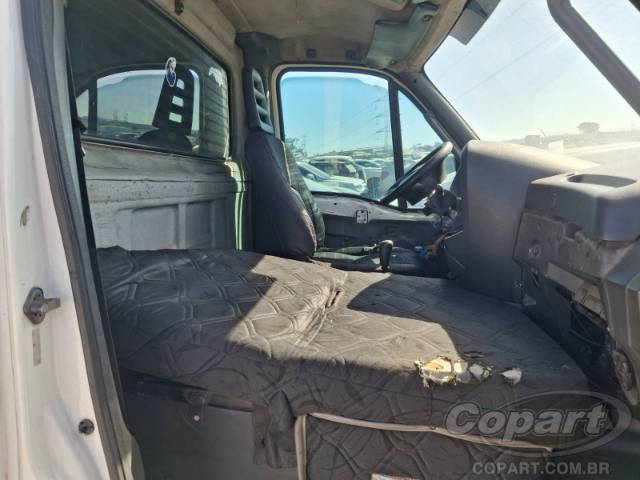 2012 IVECO DAILY CHASSI 