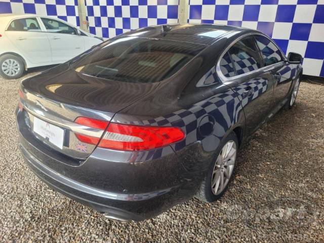 2013 JAGUAR XF 