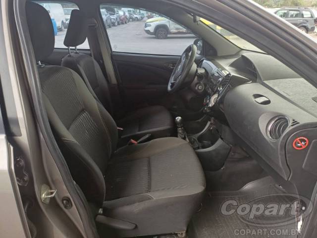 2018 TOYOTA ETIOS SEDA 