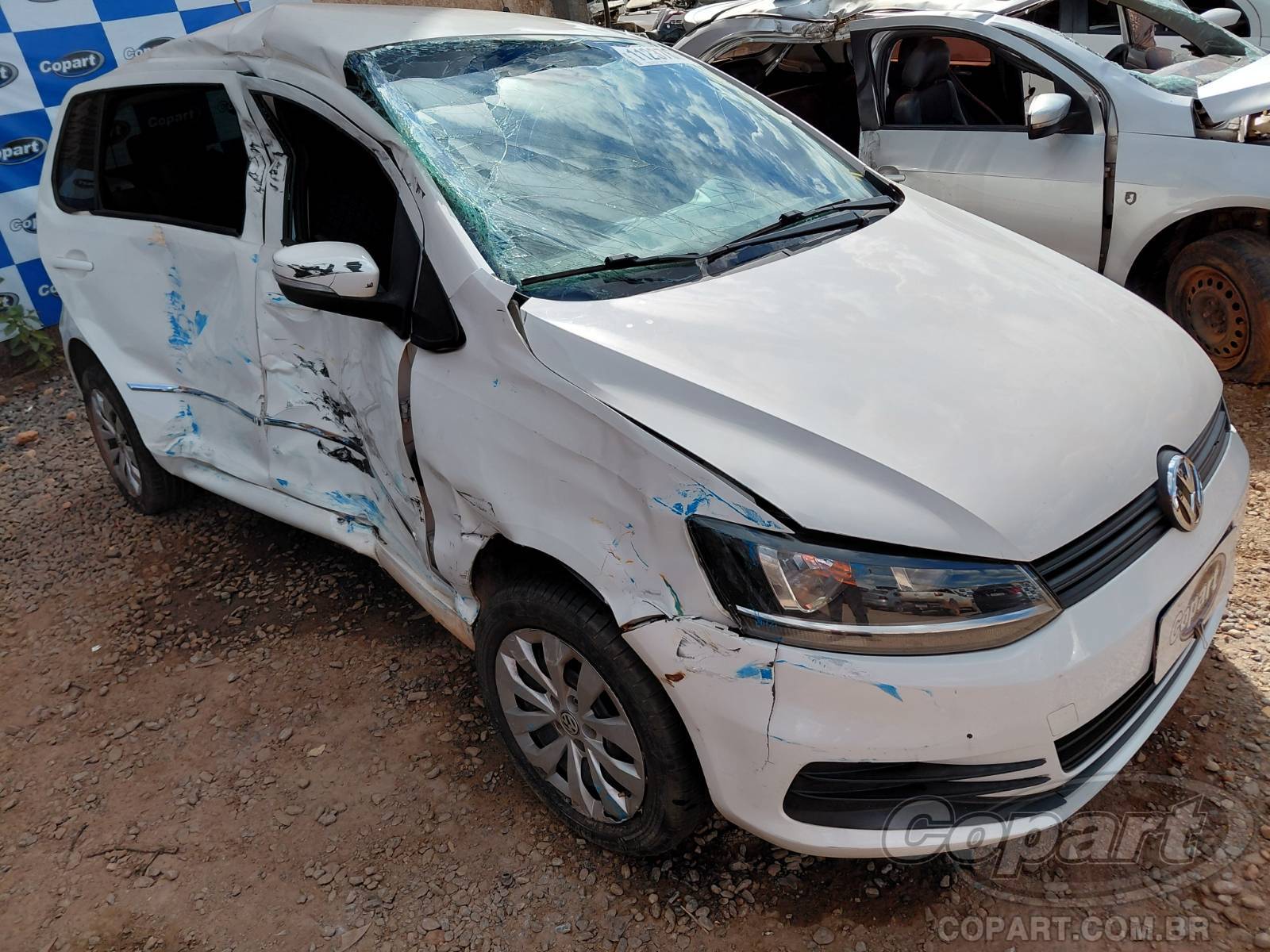 Volkswagen FOX 2017 em leilão — GO