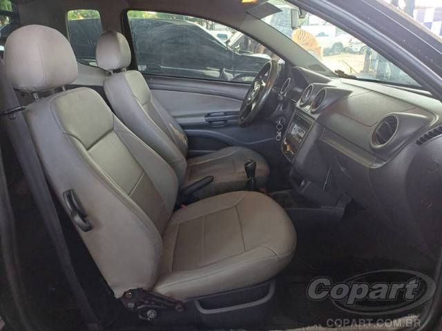 2014 VOLKSWAGEN SAVEIRO CE 