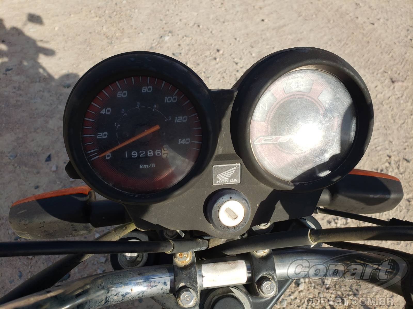 Foto 8 de 10: 2011 HONDA CG 125
