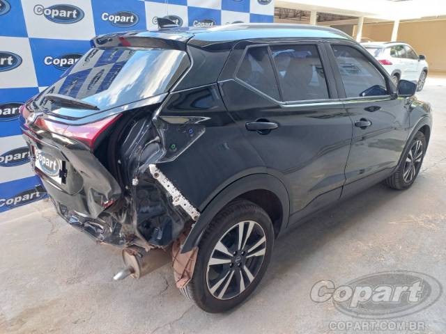 2025 NISSAN Kicks Play 