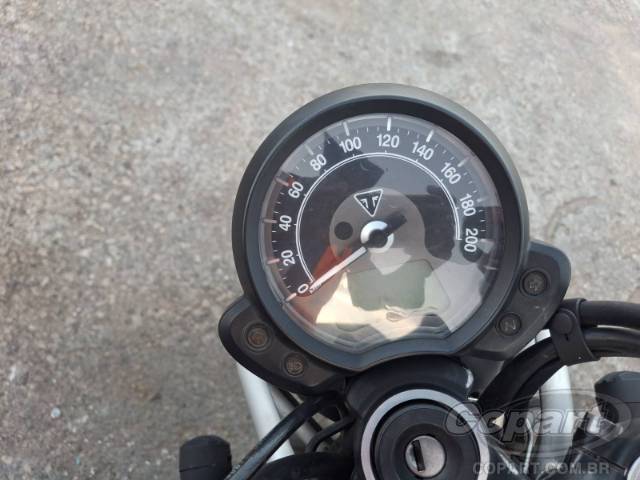 2018 TRIUMPH STREET SCRAMBLER 