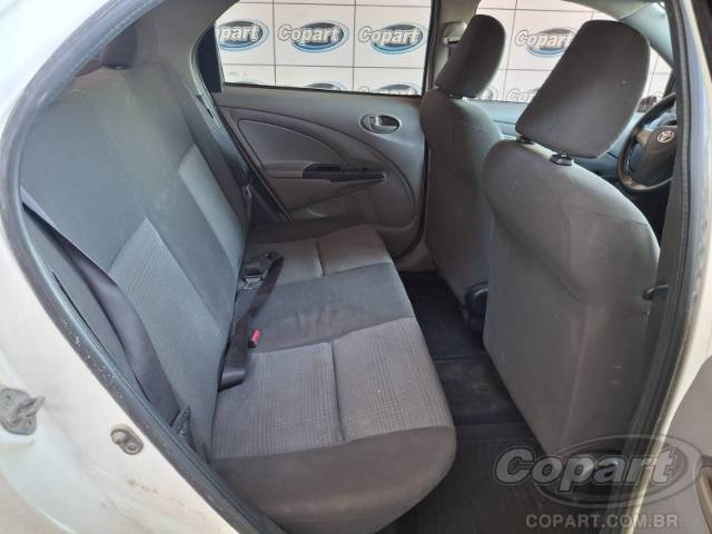 2013 TOYOTA ETIOS SEDA 