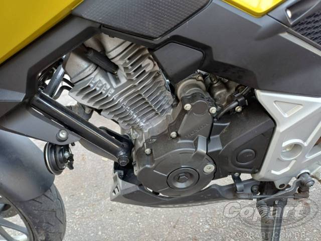 2023 HONDA CB 300F 