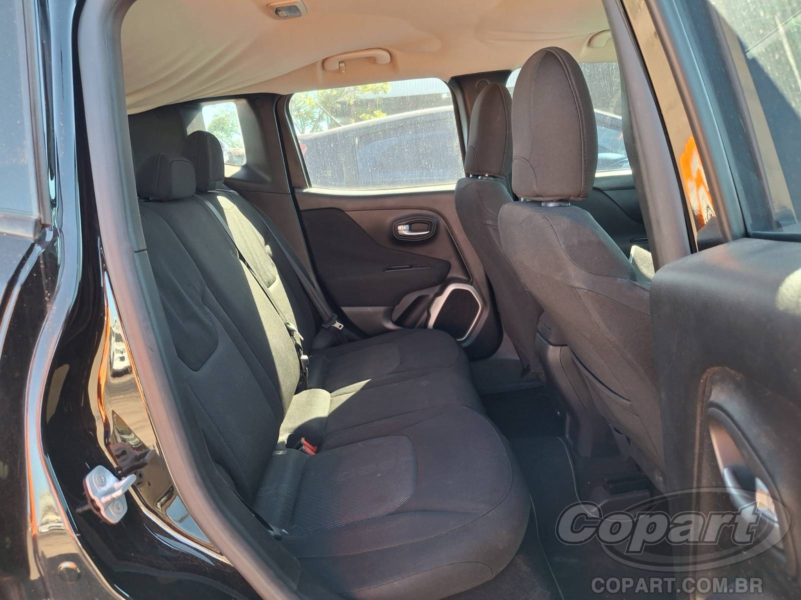 2016 JEEP RENEGADE — foto 6 de 10