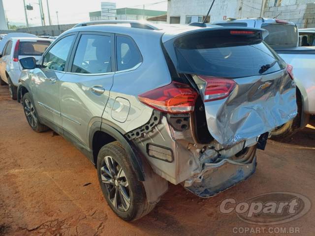 2025 CHEVROLET TRACKER 