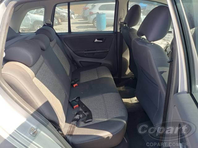 2013 VOLKSWAGEN SPACEFOX 