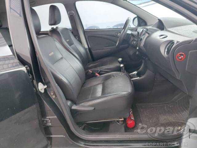 2016 TOYOTA ETIOS SEDA 