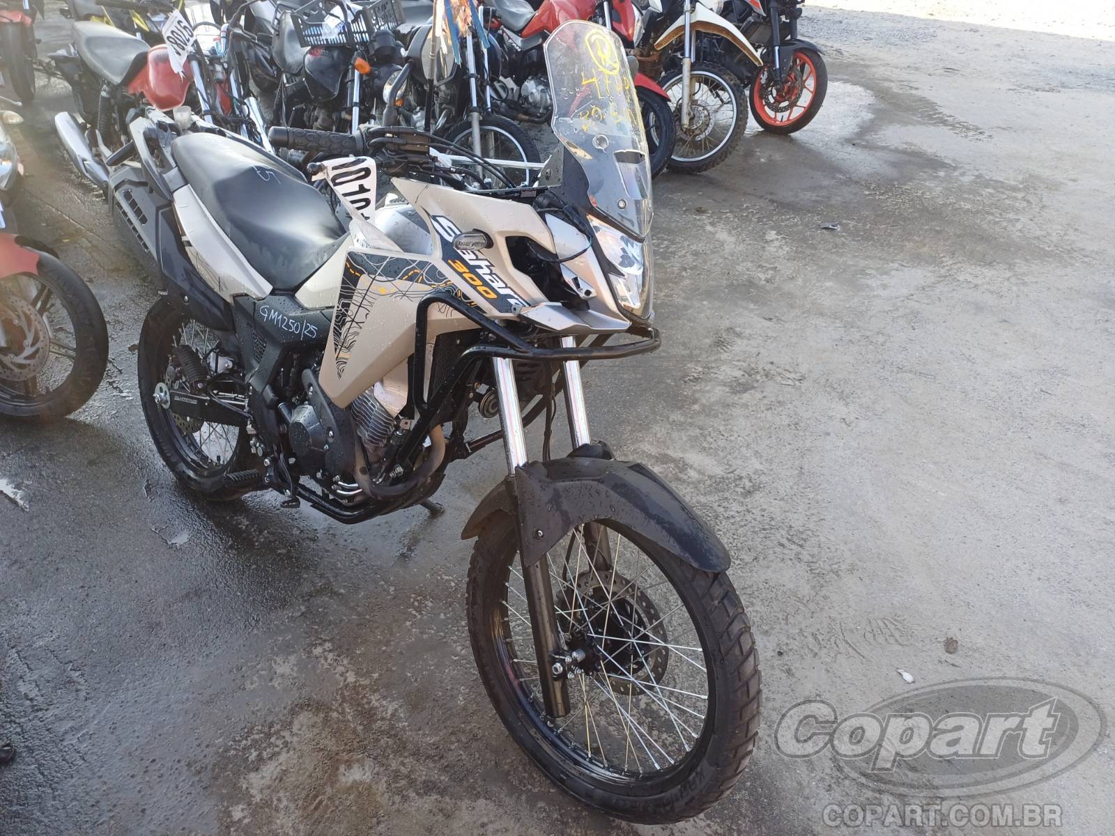 2025 HONDA XRE SAHARA 300 Adventure