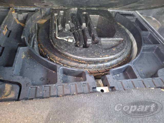 2024 TOYOTA COROLLA CROSS 