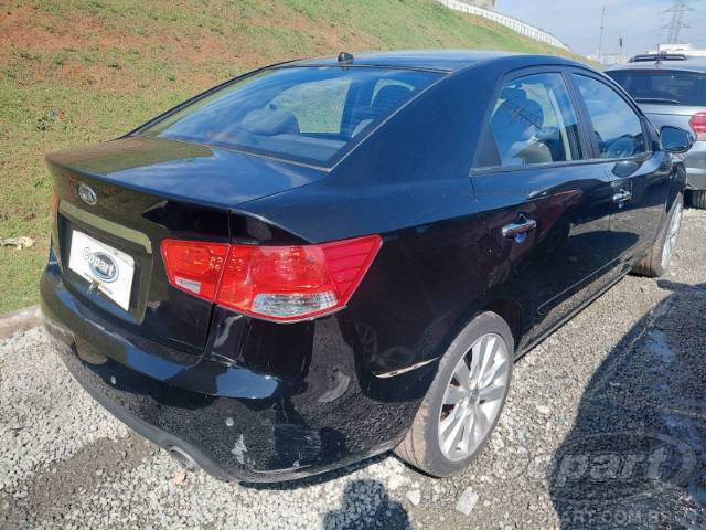 2013 KIA CERATO 