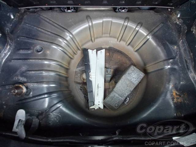 2004 CHEVROLET CELTA 