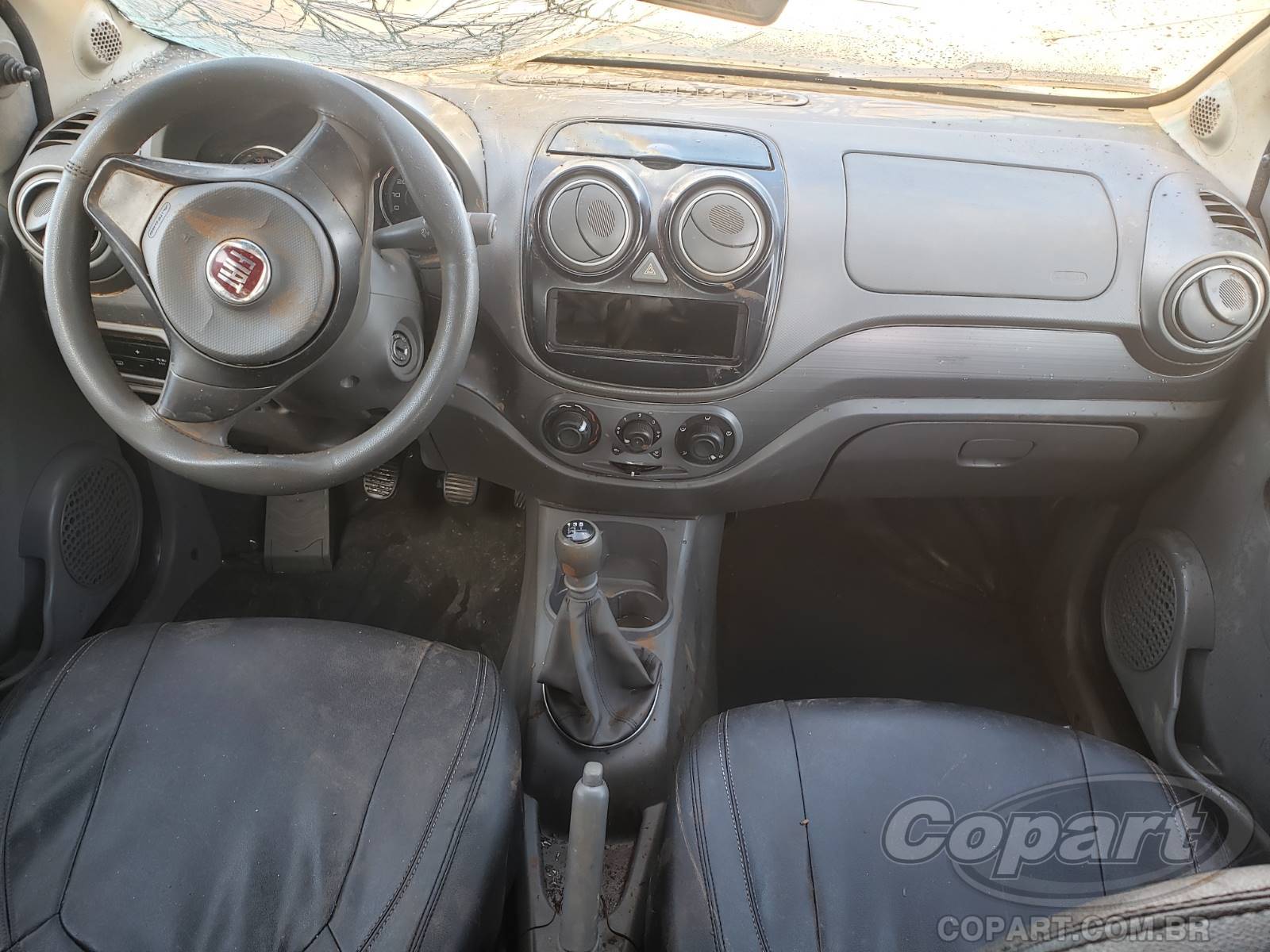 Foto 9 de 10: 2014 FIAT PALIO