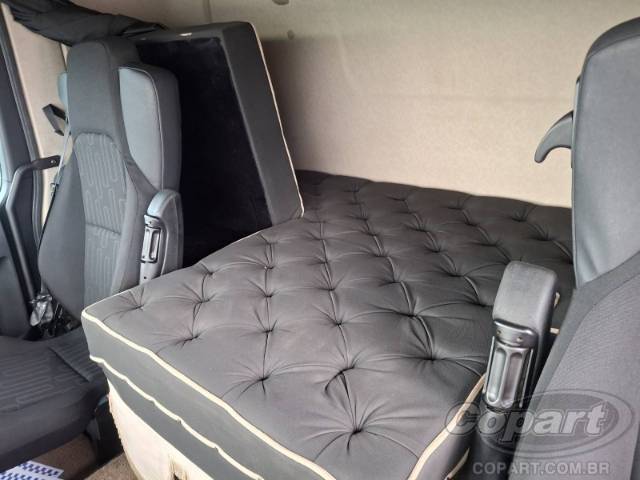 2023 MERCEDES BENZ ACTROS 