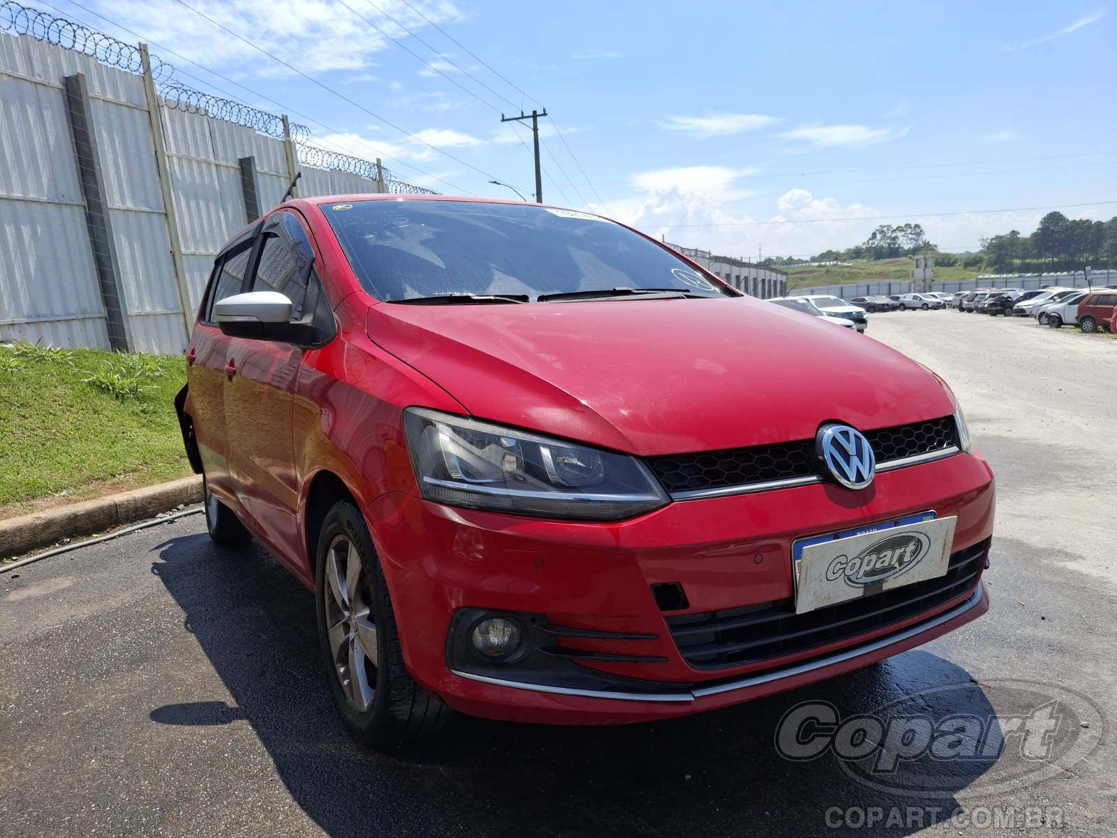Veículo VW - VolksWagen Volkswagen VOLKSWAGEN FOX 1.6 MSI 2016 em leilão