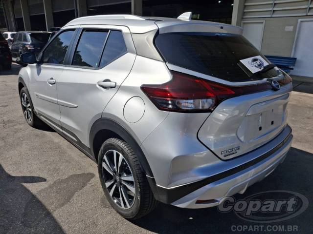 2025 NISSAN Kicks Play 