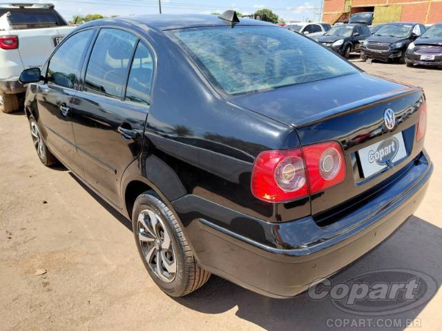 2011 VOLKSWAGEN POLO SEDAN 