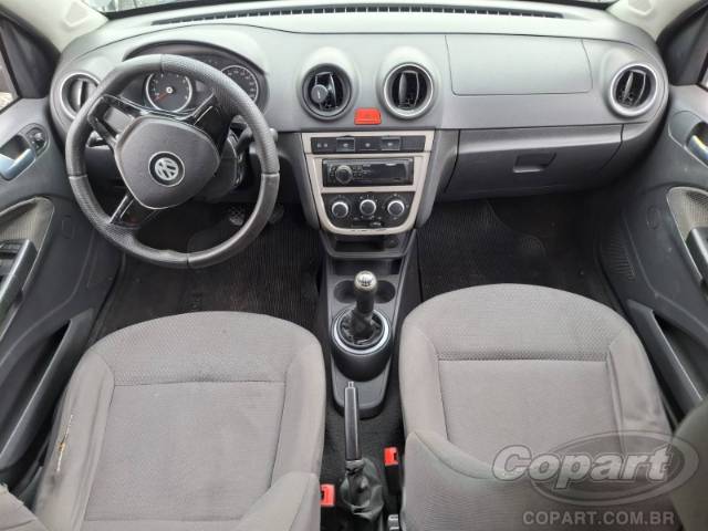2011 VOLKSWAGEN VOYAGE 