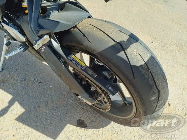 2025 TRIUMPH STREET TRIPLE 