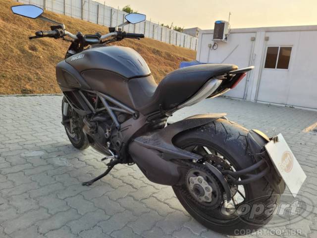 2012 DUCATI DIAVEL 