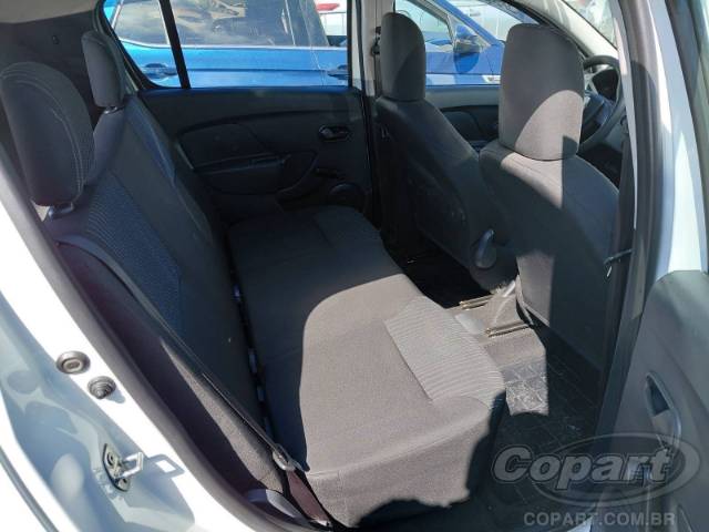 2017 RENAULT SANDERO 