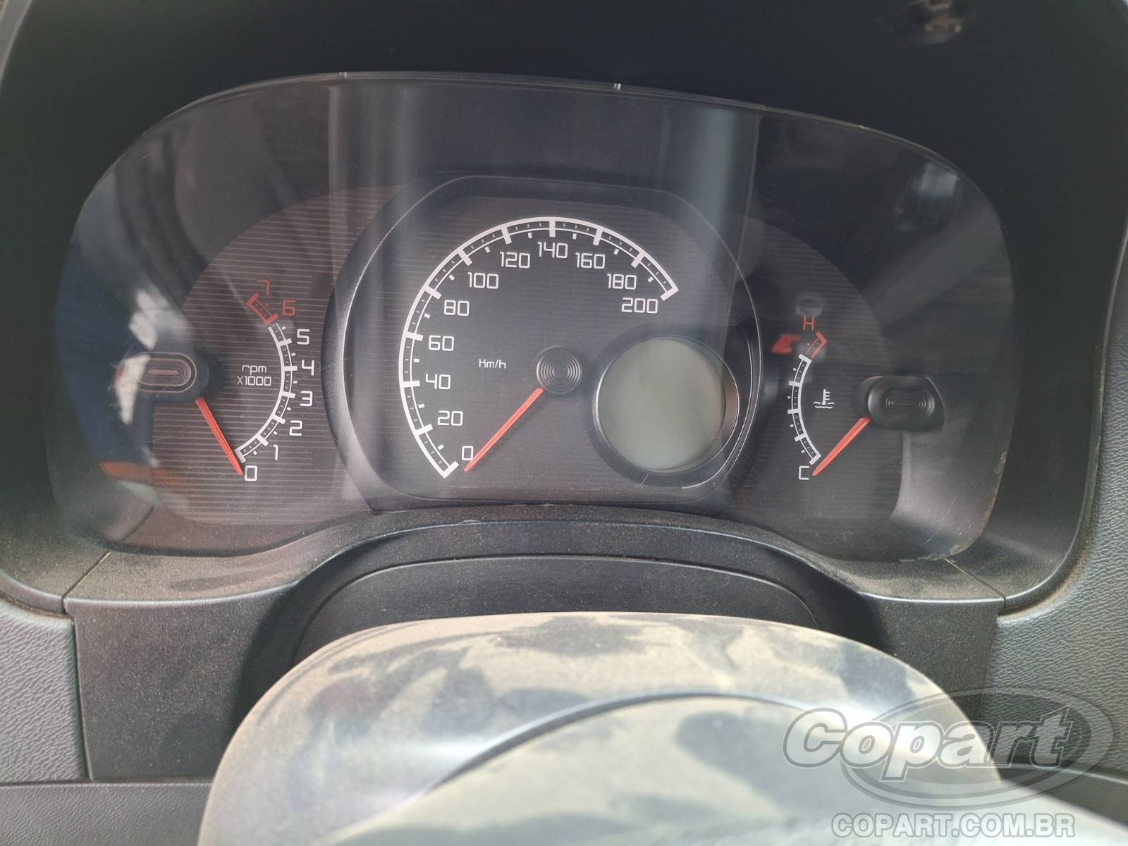 Foto 8 de 14: 2015 FIAT STRADA