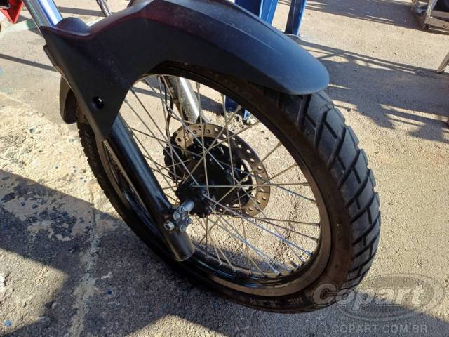 2025 HONDA XRE SAHARA 300 